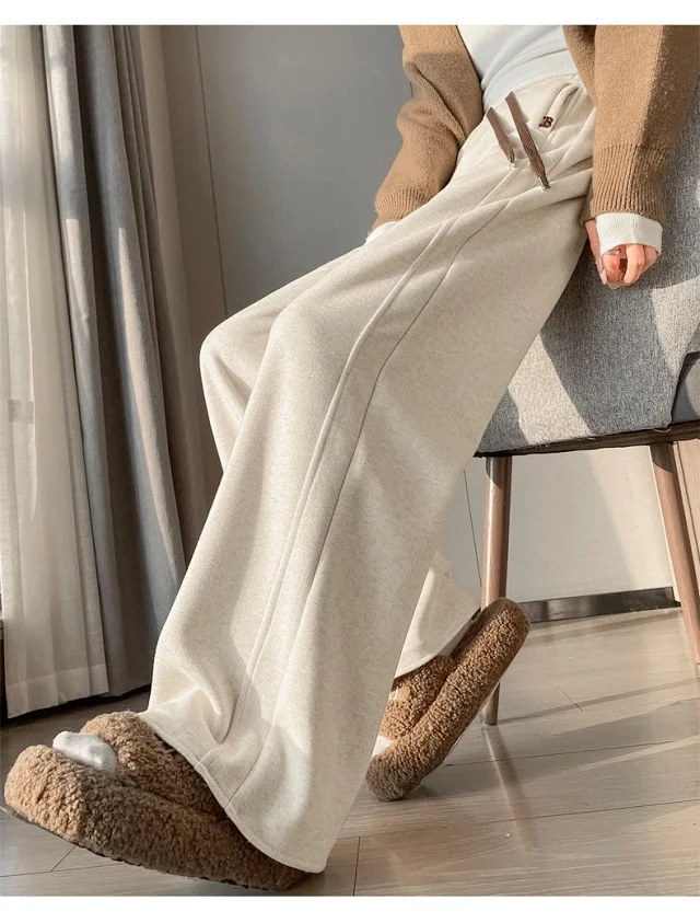 2025 Women's Straight Pants in Beige Detail