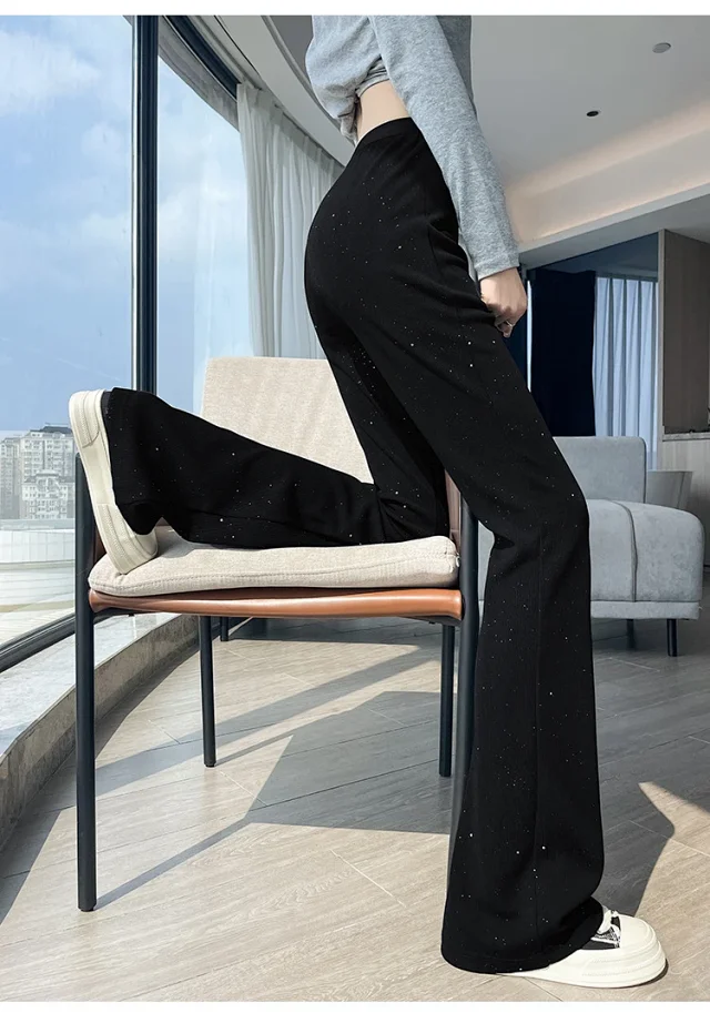 2025 Fall Women's Micro Flared Trousers Detail
