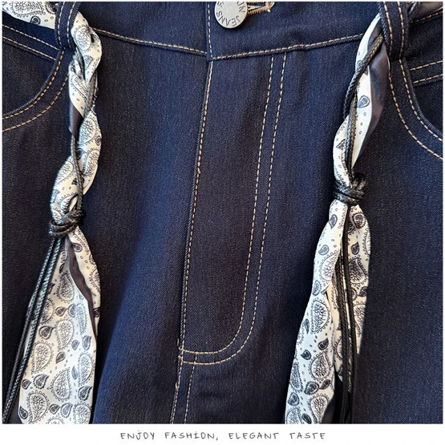 Early Autumn Scarf High-Waisted Denim Wide-Leg Pants Detail