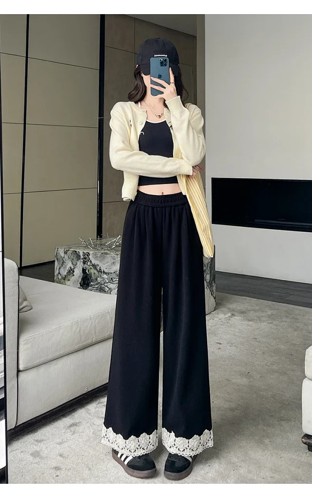 Autumn New Lace Wide-Leg Pants for Women Detail
