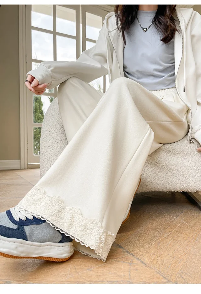 Autumn New Lace Wide-Leg Pants for Women Detail