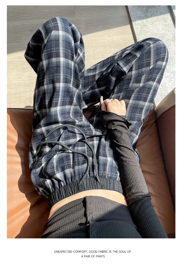 Women's Vintage Plaid Loose High-Waist Pants Detail