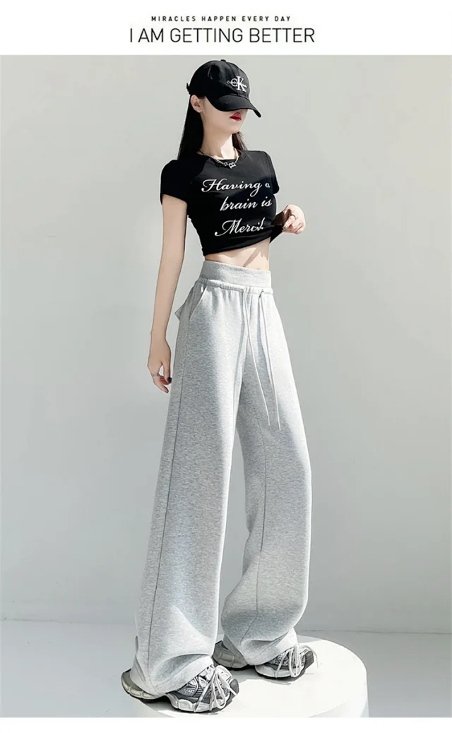 2025 Early Autumn Dopamine Yellow Flared Sweatpants for Women Detail