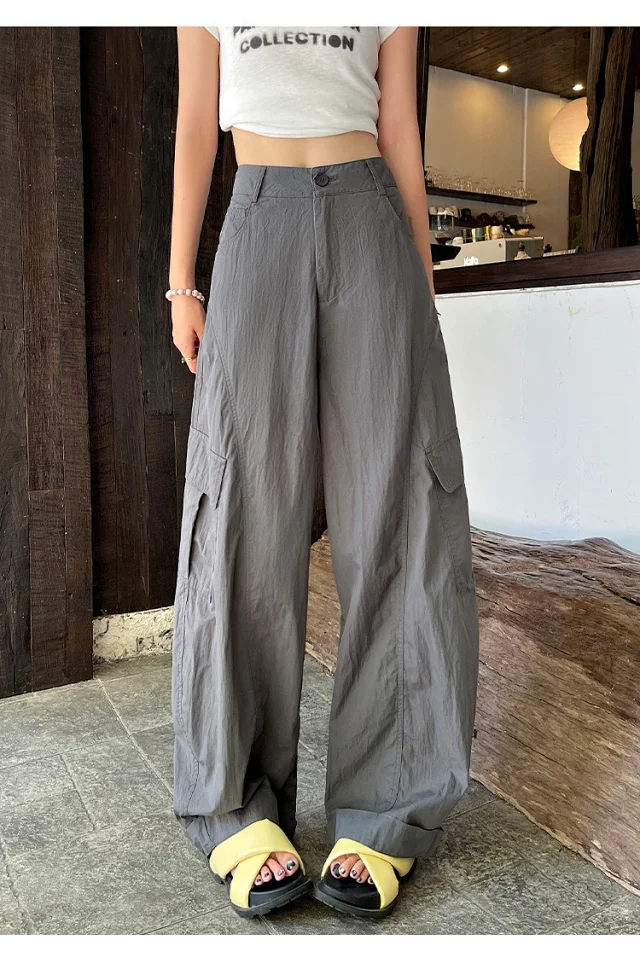 American Style High-Waist Cargo Pants for Women Detail