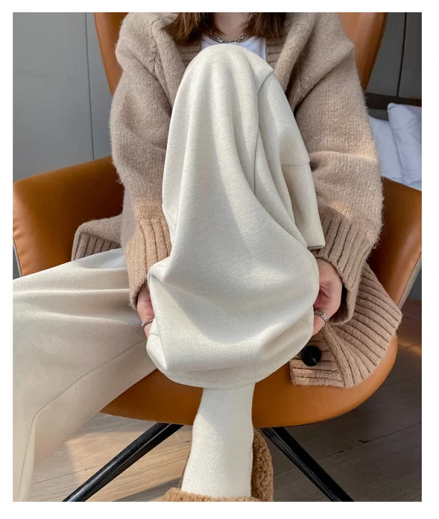 2025 New Autumn/Winter Cashmere Wide-Leg Pants for Women Detail