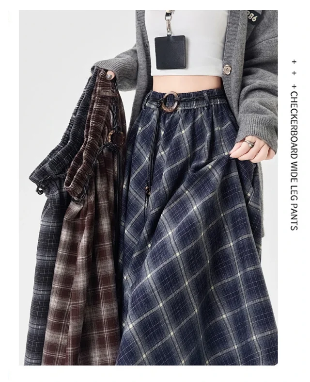 Vintage American Plaid Skirt Detail