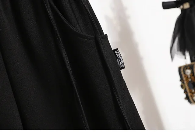 2025 Autumn New Banana Pants for Women Detail