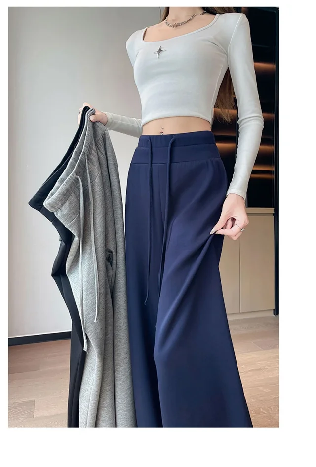 Grey American-style Women's Sweatpants Detail