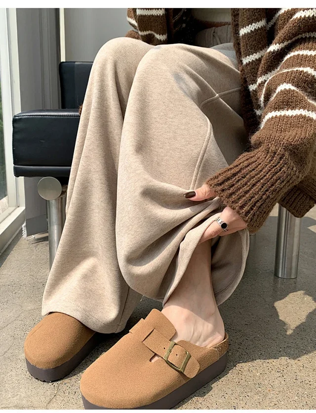 2025 Fall New Women's Flare Pants with Rivets Detail