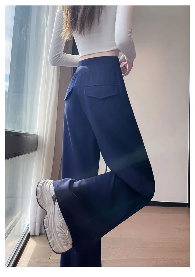 Grey American-style Women's Sweatpants Detail
