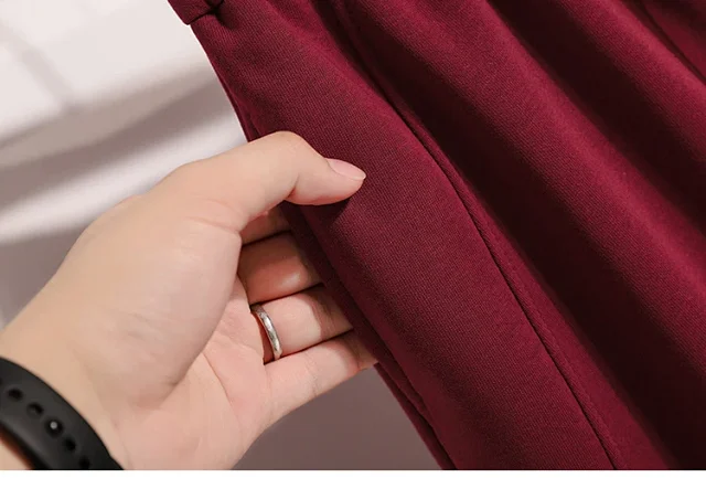 European Style Wide-Leg Sweatpants Detail
