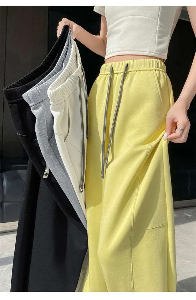 Korean-style Loose Straight Leg Pants 2025 Fall Detail