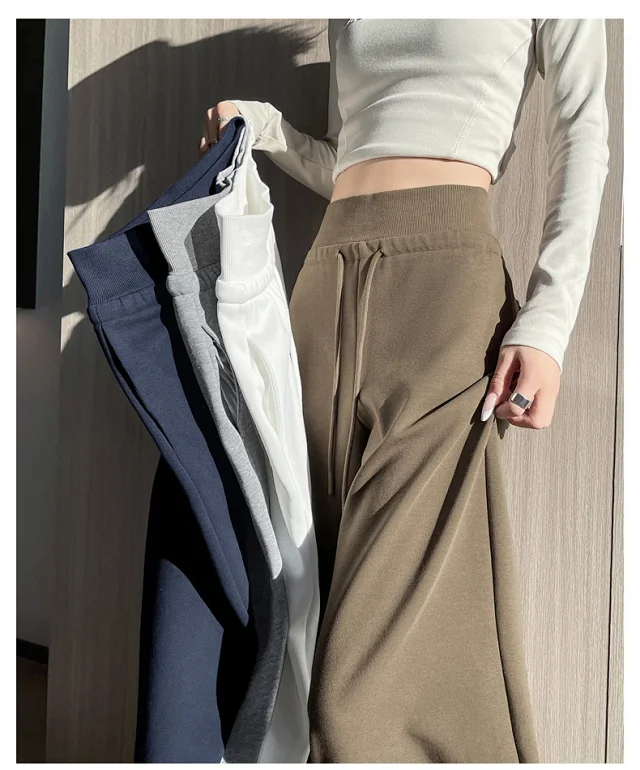Autumn BF-style High-waist Drapey Wide-leg Sweatpants for Women Detail