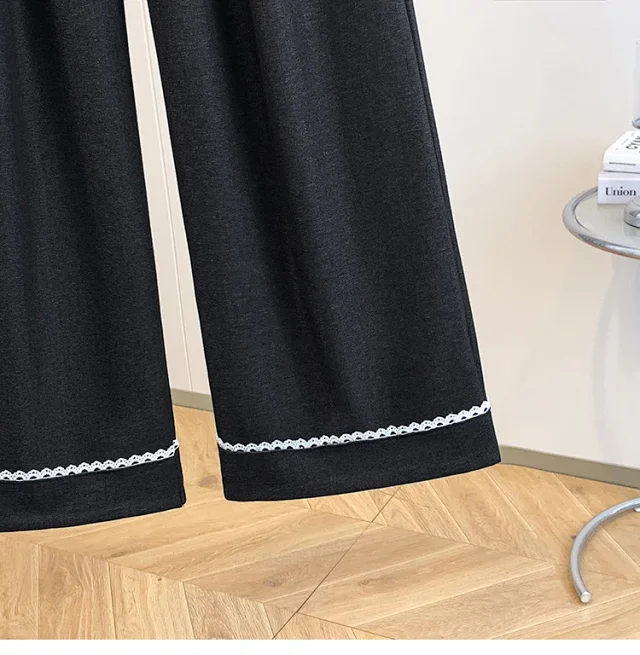 Lace - Trimmed Tencel Denim Wide - Leg Pants Detail