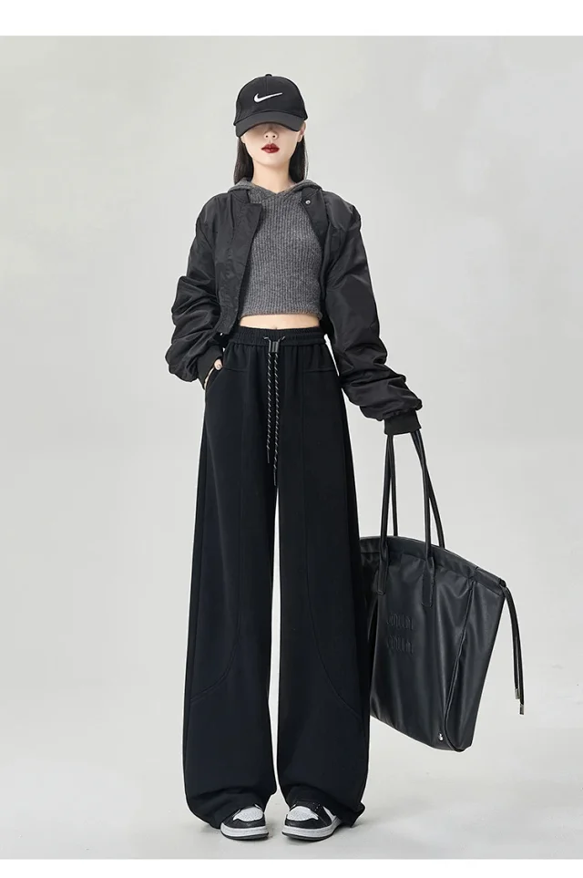 American Sports Multi - Color Banana Wide - Leg Pants Detail