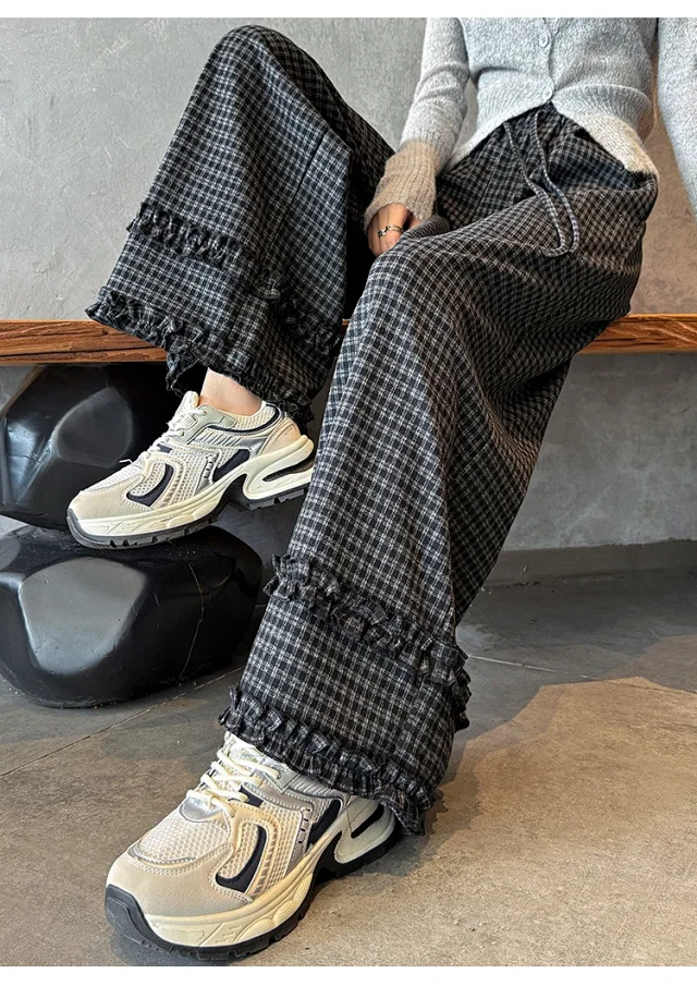 2025 Autumn Women's Ruffled Plaid Wide - leg Pants Detail