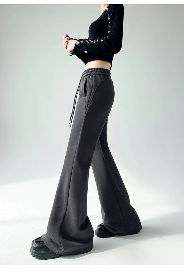 2025 Fall Women's Maillard Horseshoe Pants - High-Waisted, Slimming, American Micro-Flare Long Pants Detail