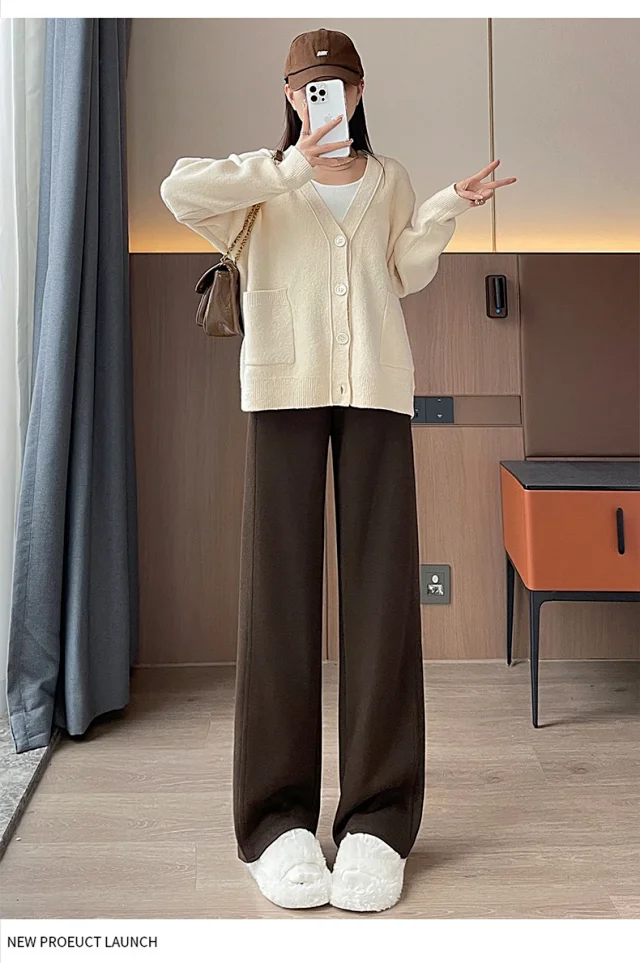 Women's Cashmere Wide - Leg Pants 2025 A/W Detail