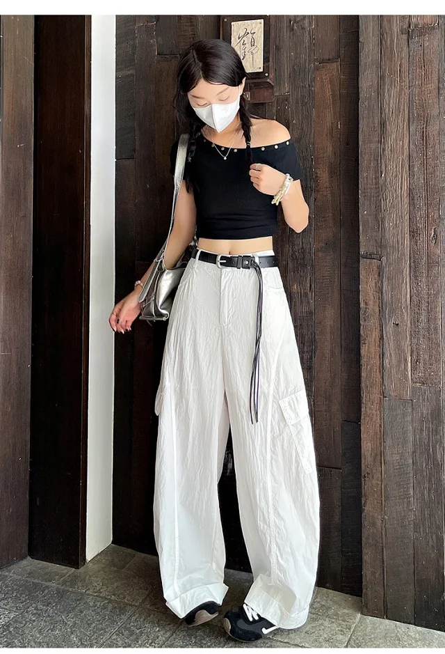 American Style High-Waist Cargo Pants for Women Detail