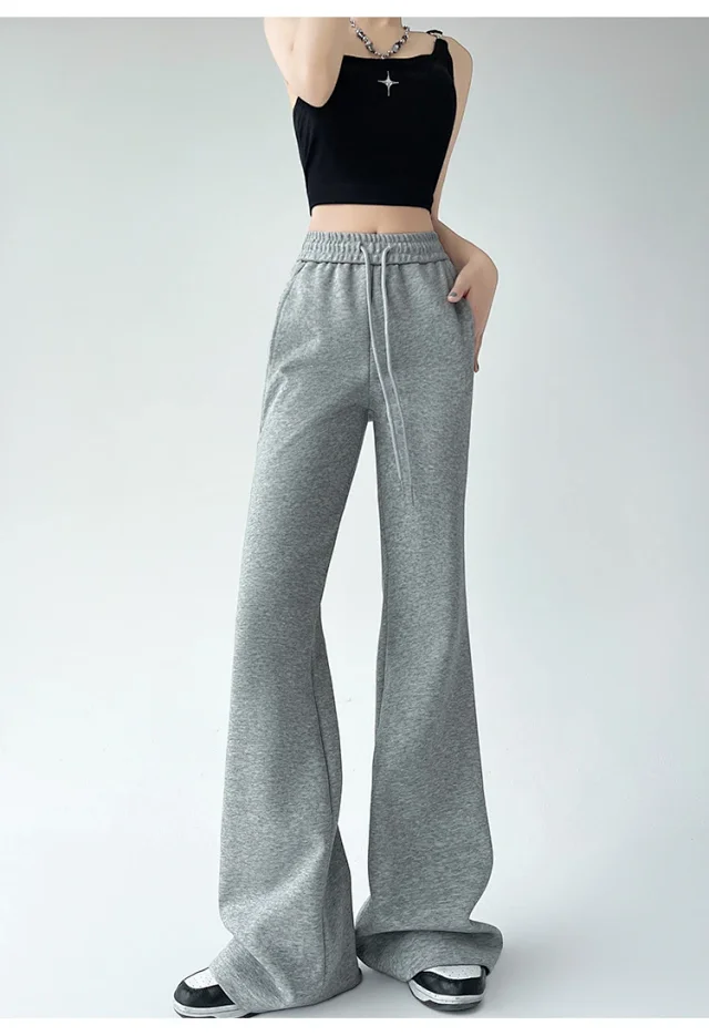 2025 Fall Women's Maillard Horseshoe Pants - High-Waisted, Slimming, American Micro-Flare Long Pants Detail