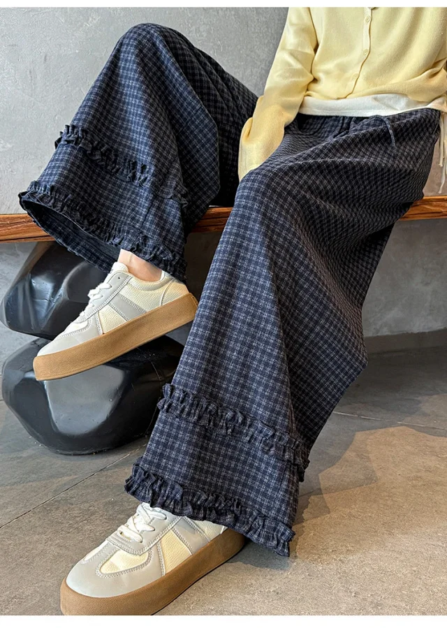 2025 Autumn Women's Ruffled Plaid Wide - leg Pants Detail