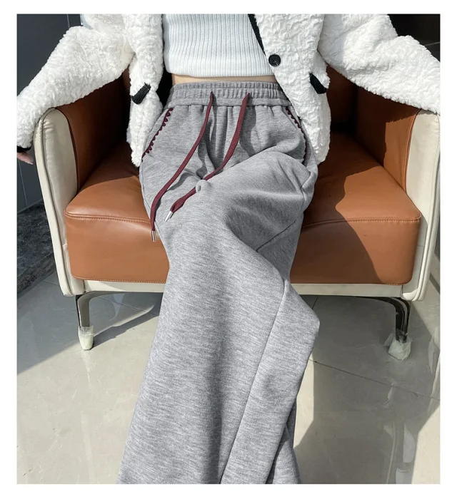 2025 Fall/Winter Women's Glutinous Rice Cashmere Wide-Leg Pants Detail