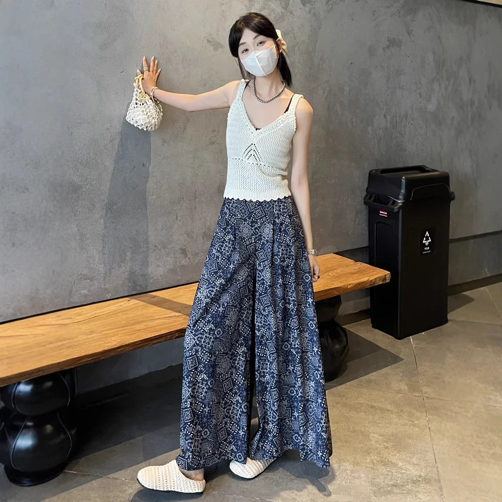 2025 Summer Women's French Retro Print A-line Wide-leg Capris