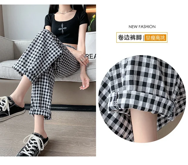 Cotton-Linen Plaid Pants Detail