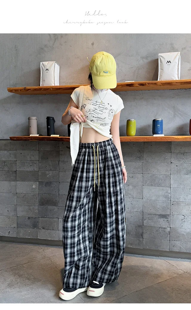 Ladies' Summer Retro Plaid Loose Pants Detail