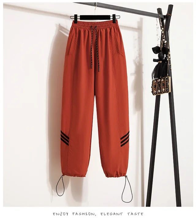 Women's 2025 Summer New High-waist Slimming Cargo Pants Detail