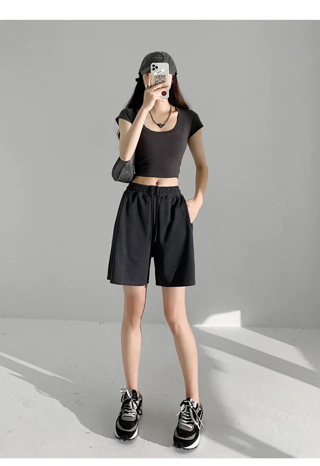 American Retro Wide-leg Casual Shorts Detail