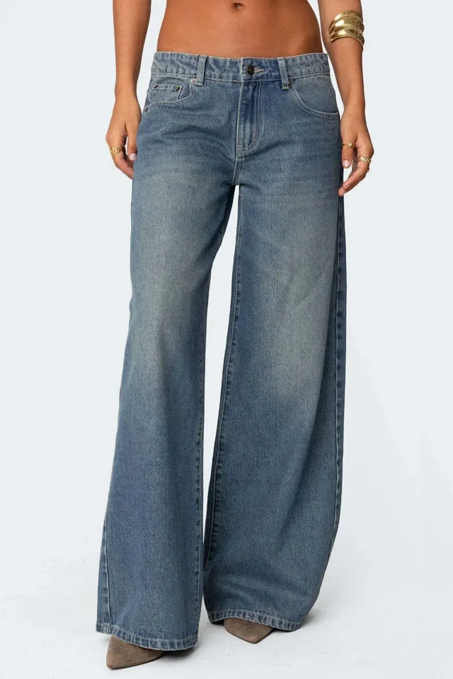 Women's Wide-Leg Printed Denim Pants Detail