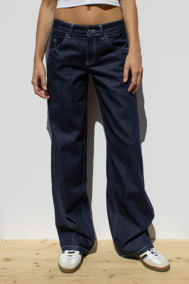 Retro Gray Distressed Wide-Leg High-Waist Jeans Detail
