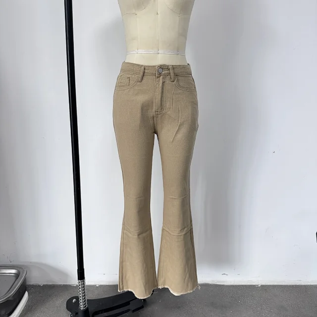 High-waist Slim Solid Jeans for Women Detail