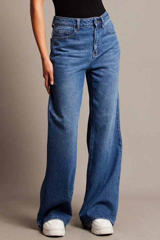 Women's Vintage High-waist Wide-leg Jeans Detail