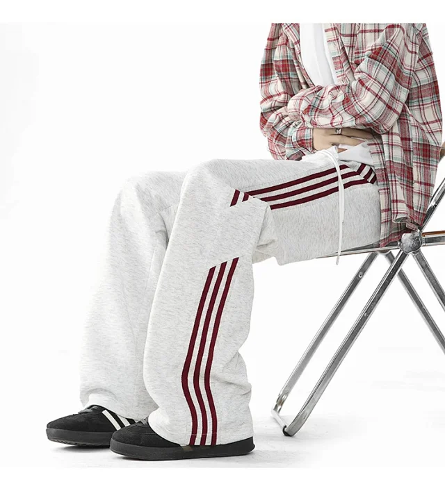2025 Spring New US High Street Striped Patchwork Sweatpants for Men (Large Size, Wide-Leg, Loose & Casual Sportswear) Detail