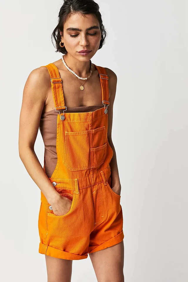 Loose Multi - Pocket Bib Jeans for Women (European & American) Detail