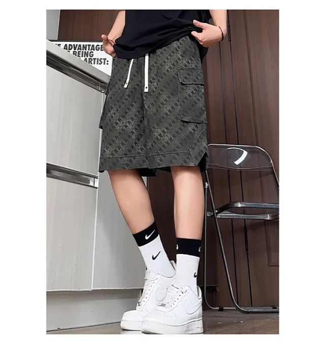 Men's Summer Printed Cargo Shorts Detail