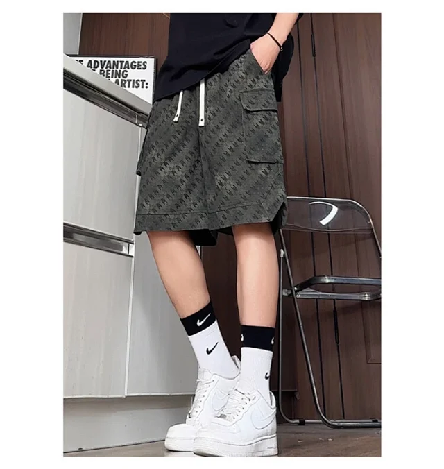 Men's Summer Printed Cargo Shorts Detail