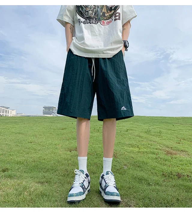 Men's Trendy Loose Ice Silk Shorts 2025 Detail