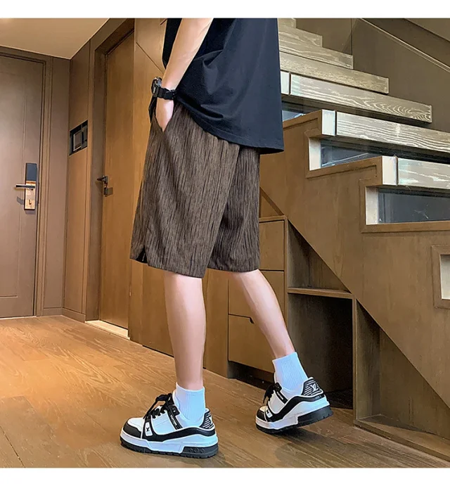 Men's Summer Textured Beach Shorts Detail
