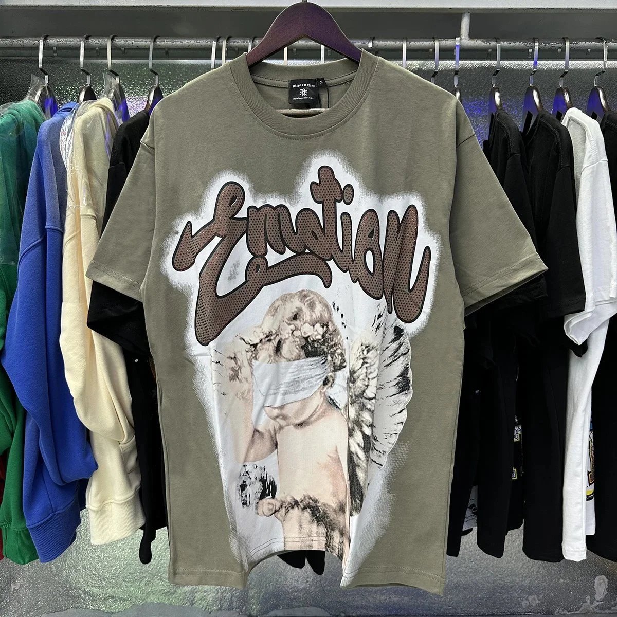 EM007 Grey