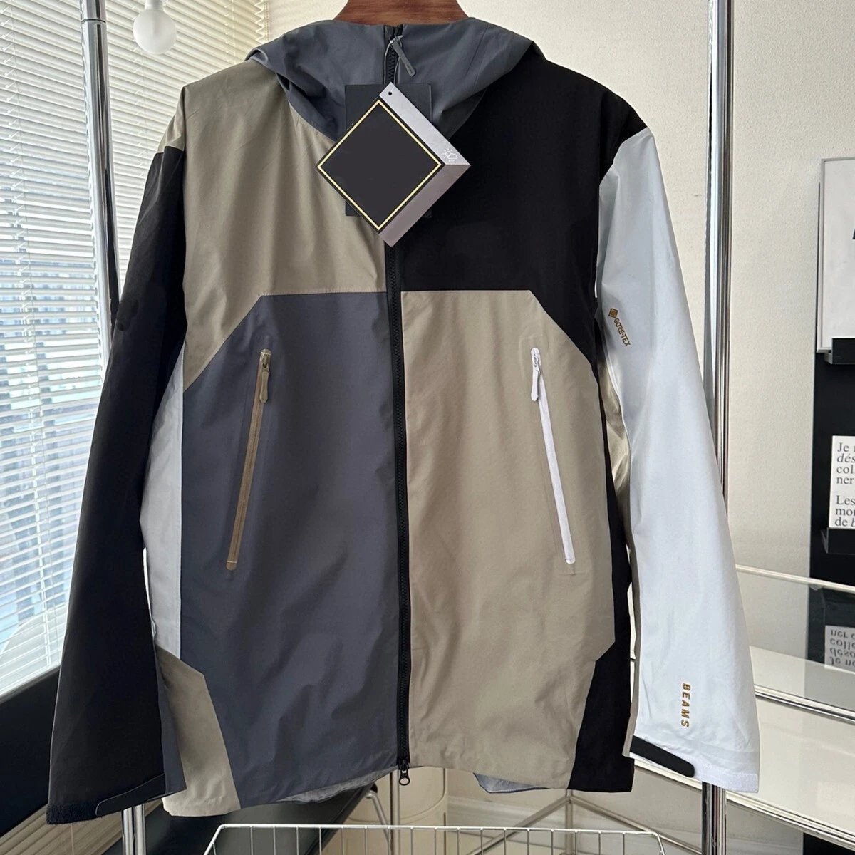 ARC Outdoor Long-Sleeve Hiking Trekking Color-Block Hooded Hard Shell Jacket