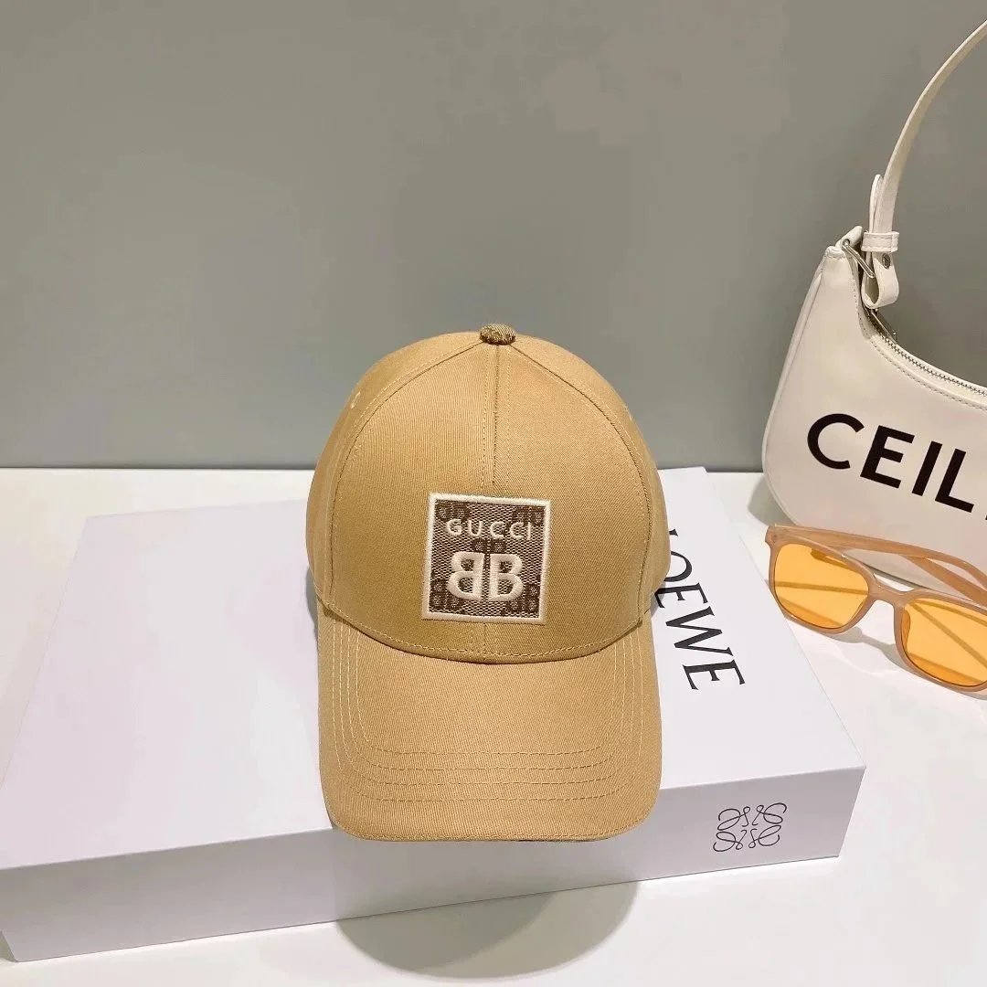 Burberry Hats Logo Baseball Cap — 31