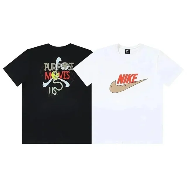 Nike T-Shirts Short-Sleeve Graphic Logo T-Shirt product detail image 1