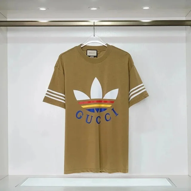 Gucci T-Shirts Logo Print Striped Sleeve product detail image 2