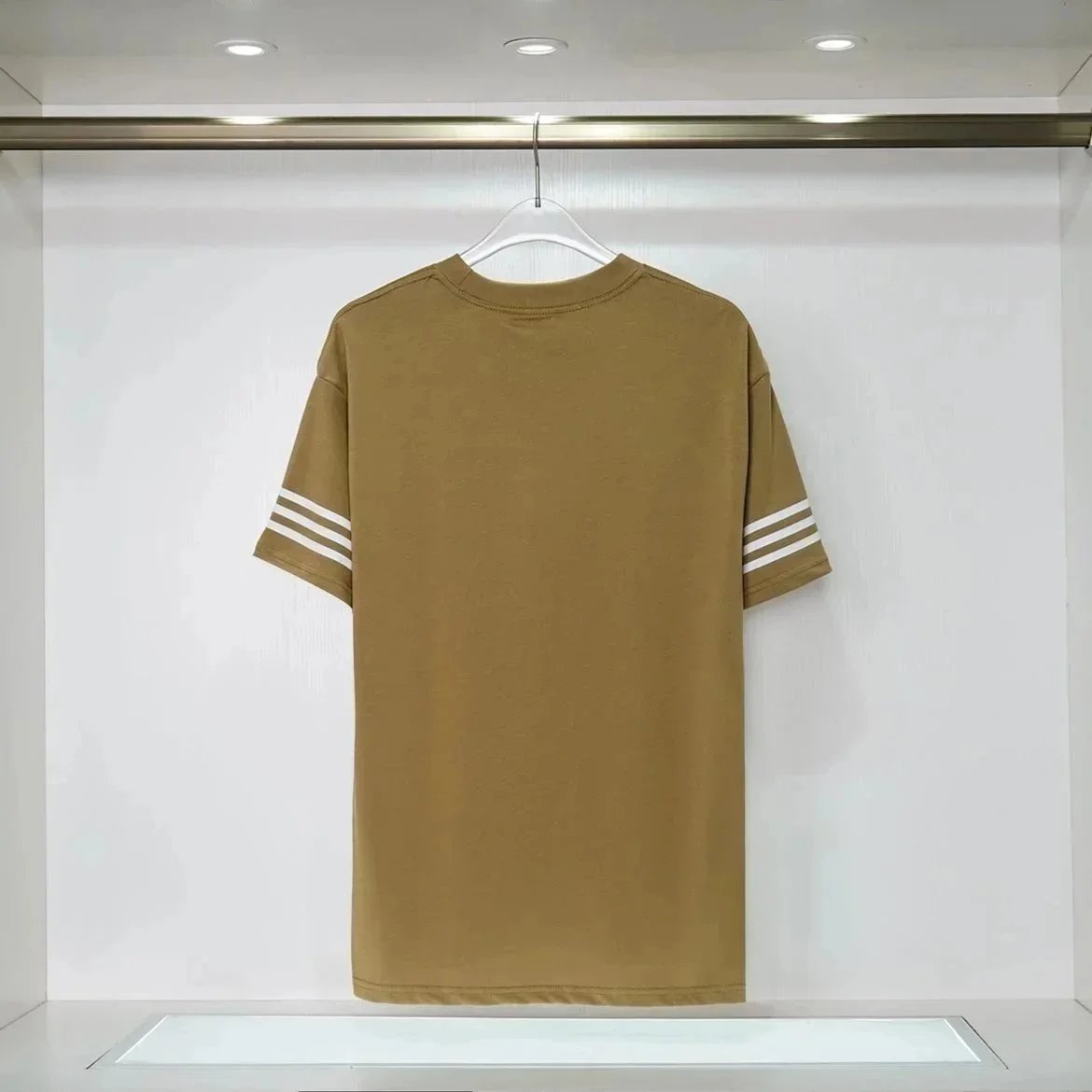 Gucci T-Shirts Logo Print Striped Sleeve image 3