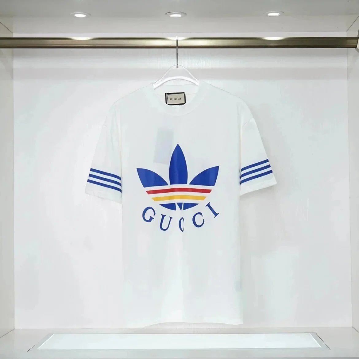 Gucci T-Shirts Logo Print Striped Sleeve image 6