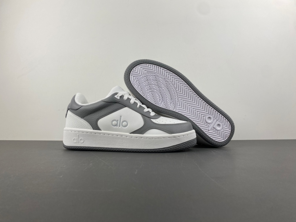 Alo Yoga Court Sneakers | 7519780321 product reference