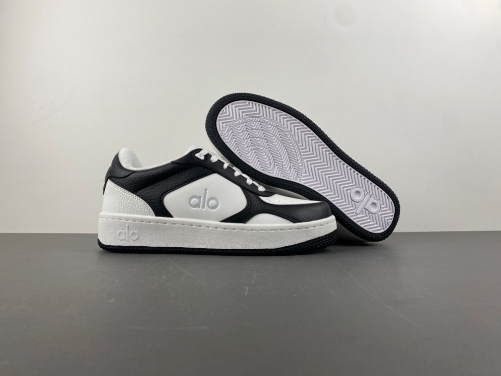 Alo Yoga Court Sneakers | 7519838229 product reference